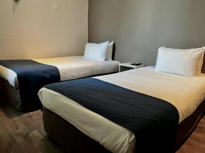 Cit'hotel Le Louvre Orange 3* Orange (Vaucluse)