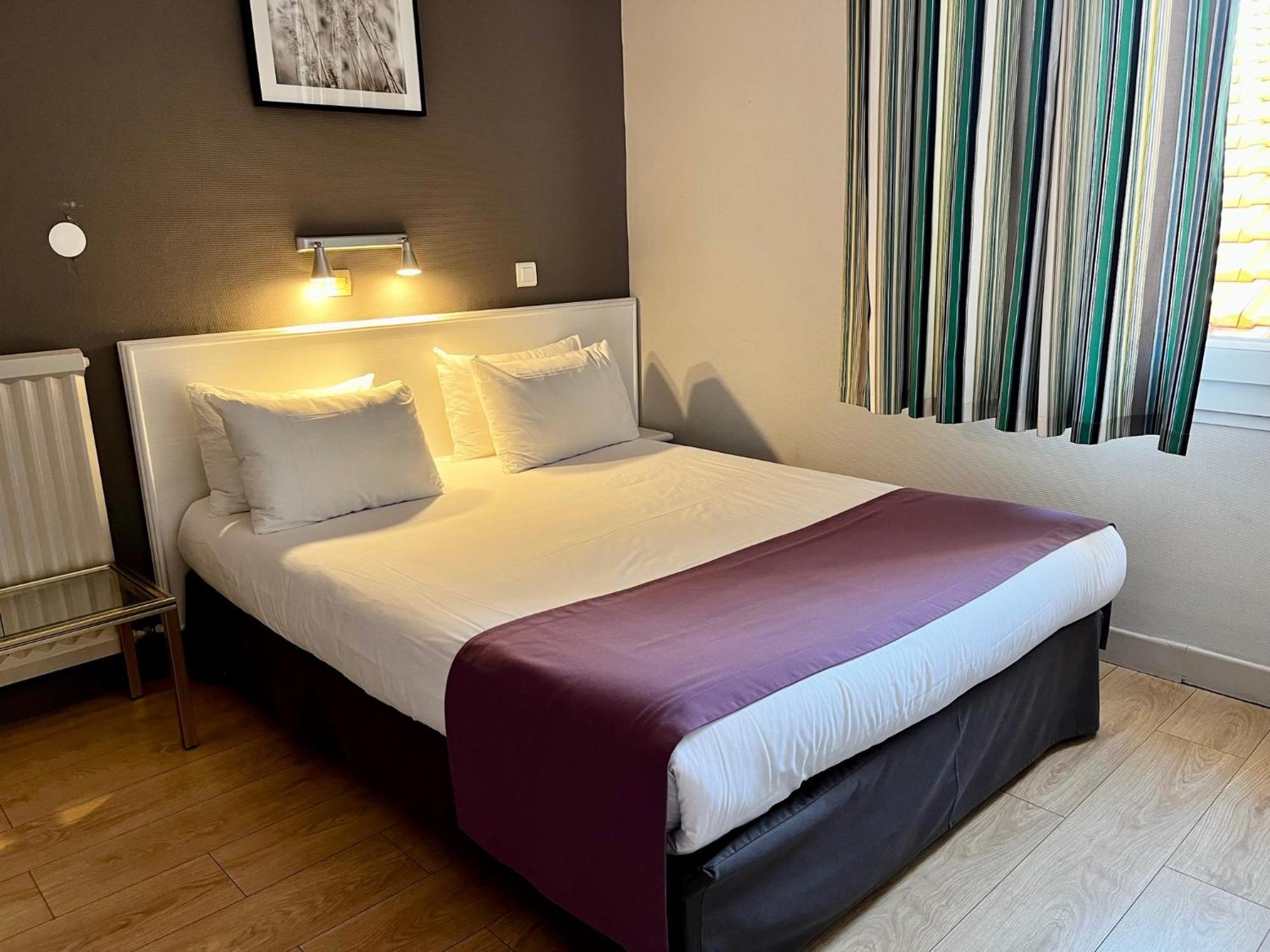 Cit'hotel Le Louvre Orange 3* Orange (Vaucluse)