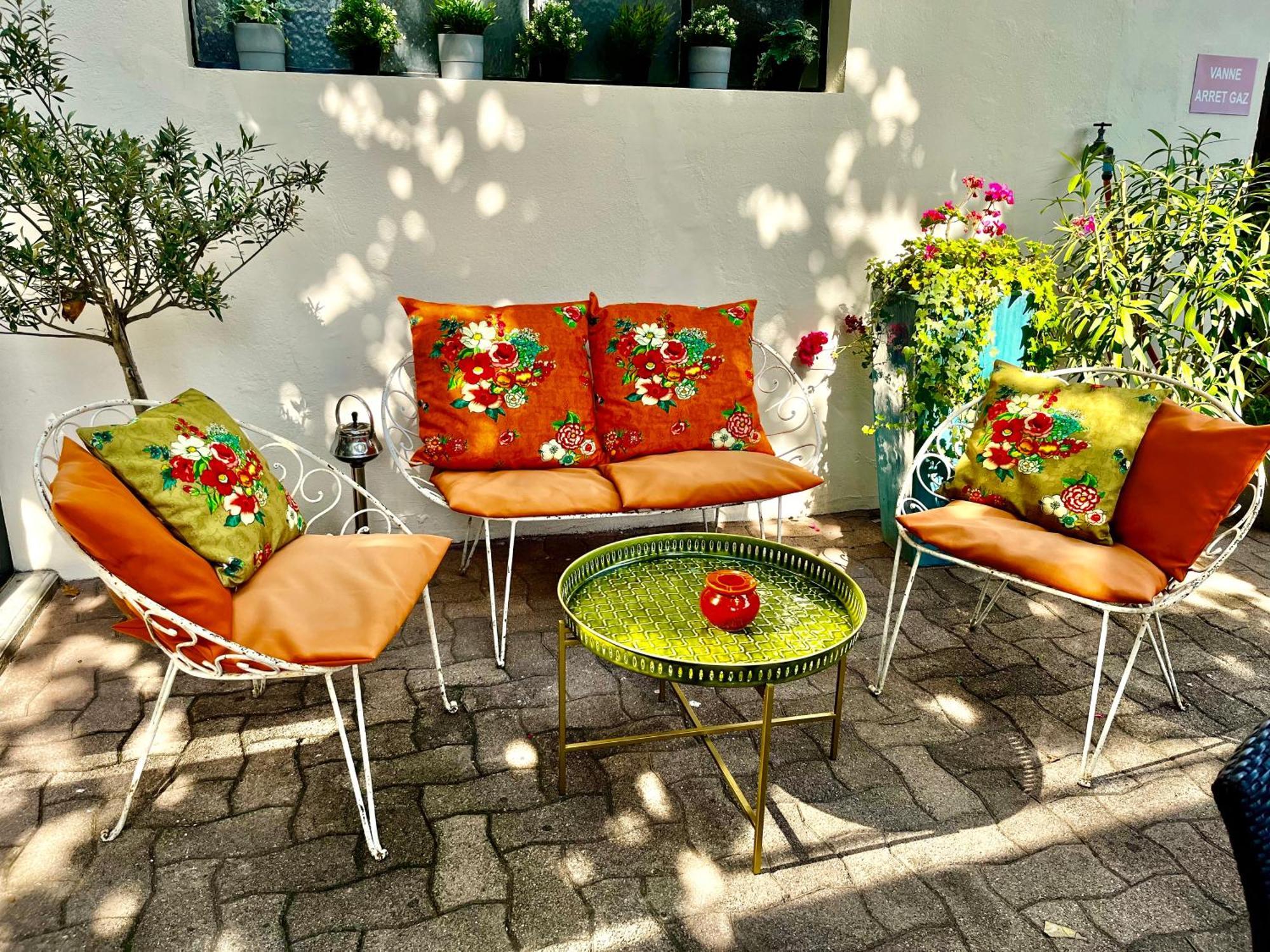Cit'hotel Le Louvre Orange Hotel Orange (Vaucluse)
