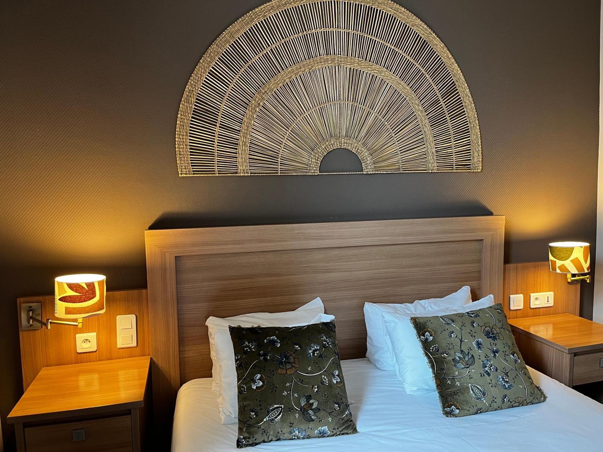 Cit'hotel Le Louvre Orange 3* Orange (Vaucluse)