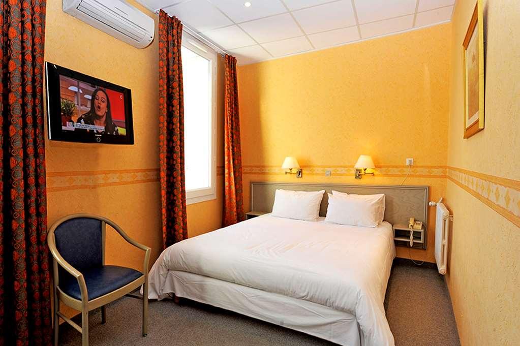 Hotel Cit'hotel Le Louvre Orange 3*