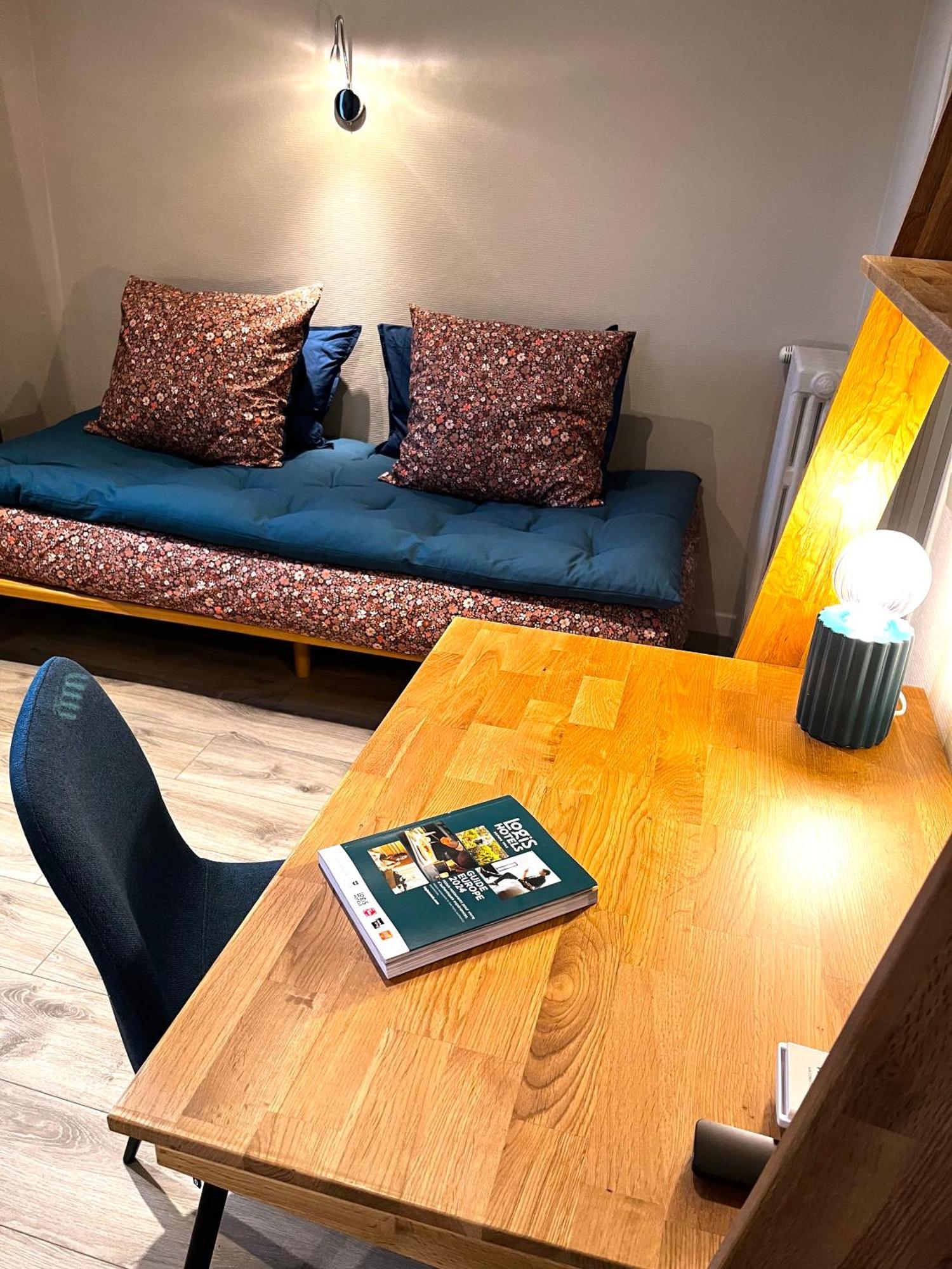 Cit'hotel Le Louvre Orange 3* Orange (Vaucluse)