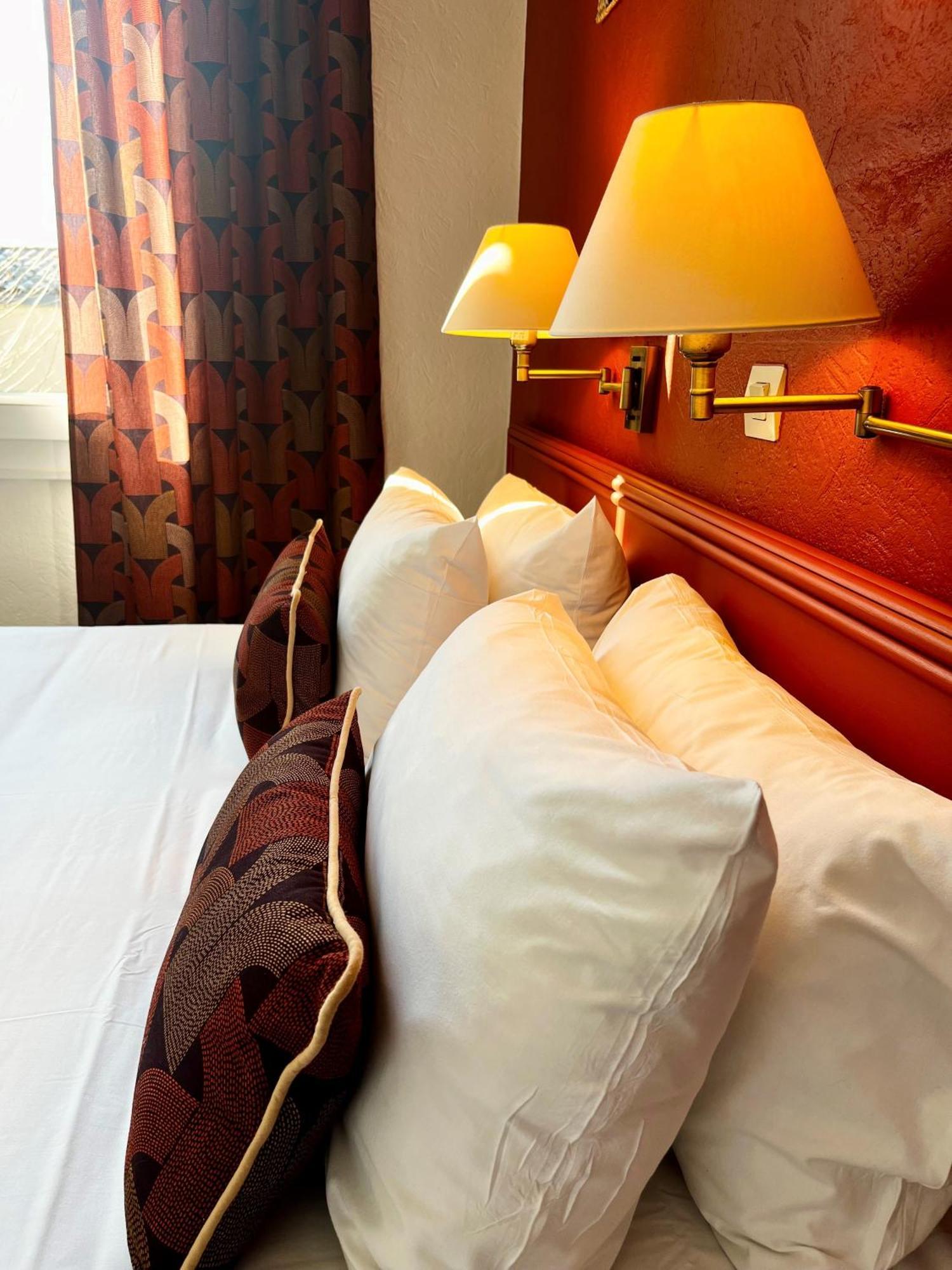 Cit'hotel Le Louvre Orange 3* Orange (Vaucluse)